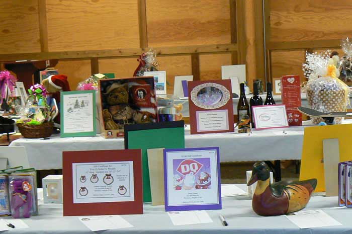 Auction tables at the Silverton High School Alumni Association scholarship fundraiser.