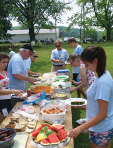 Seidemann potluck. Click to enlarge.