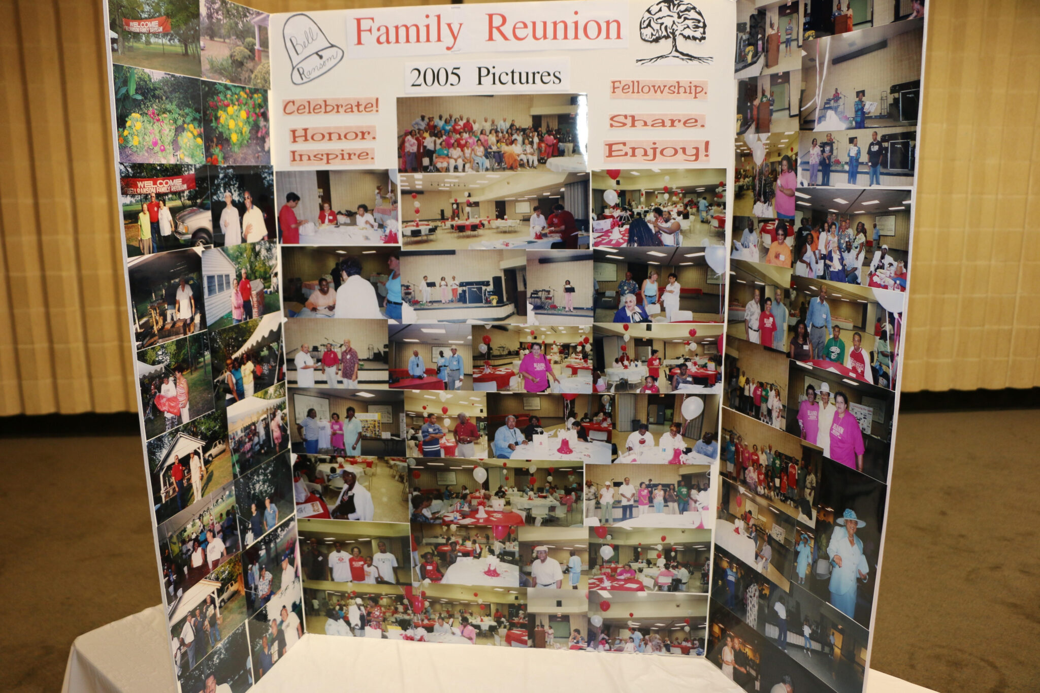 Bell Ransom Family Reunion displays - Reunions Magazine